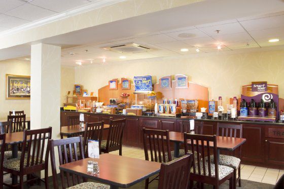 Holiday Inn Express Frazer - Malvern, An Ihg Hotel Restaurante foto